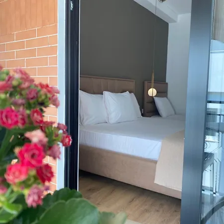 Augusto Hotel Sarandë