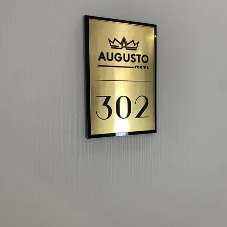 Augusto *