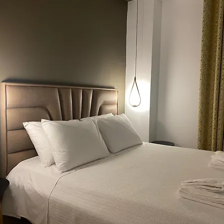 Hotel Augusto *